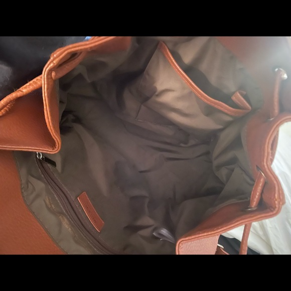 Mat and Nat Mumbai Backpack - Picture 2 of 3